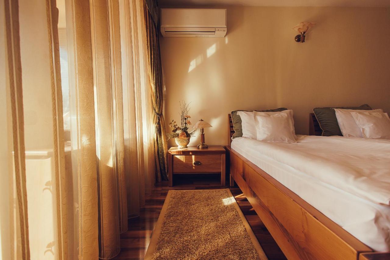 Hotel Denisa Boutique Poiana Brașov Zewnętrze zdjęcie