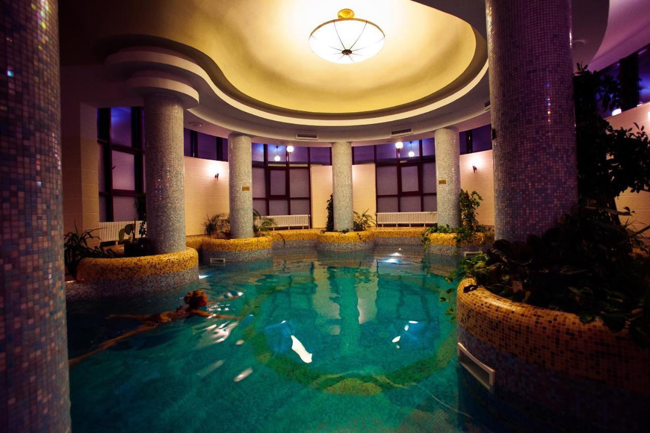 Hotel Denisa Boutique Poiana Brașov Zewnętrze zdjęcie