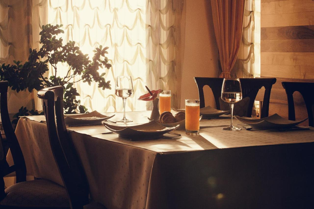 Hotel Denisa Boutique Poiana Brașov Zewnętrze zdjęcie