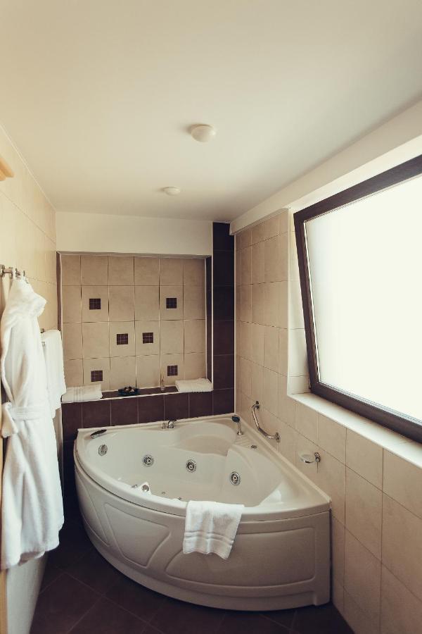 Hotel Denisa Boutique Poiana Brașov Zewnętrze zdjęcie
